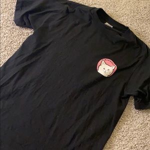 Rip n Dip size M black tee